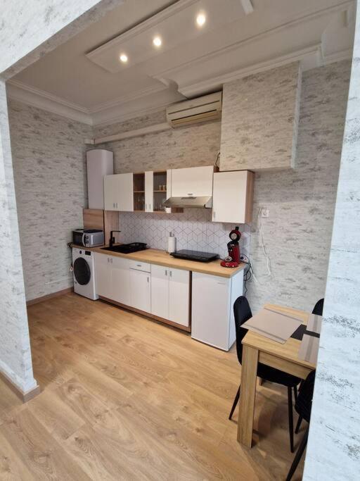 Appartement Au Coeur De La Ville Chalon-sur-Saone Exterior photo